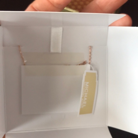 MICHAEL KORS Rose Gold TonePendant Charm NECKLACE - Picture 3 of 7